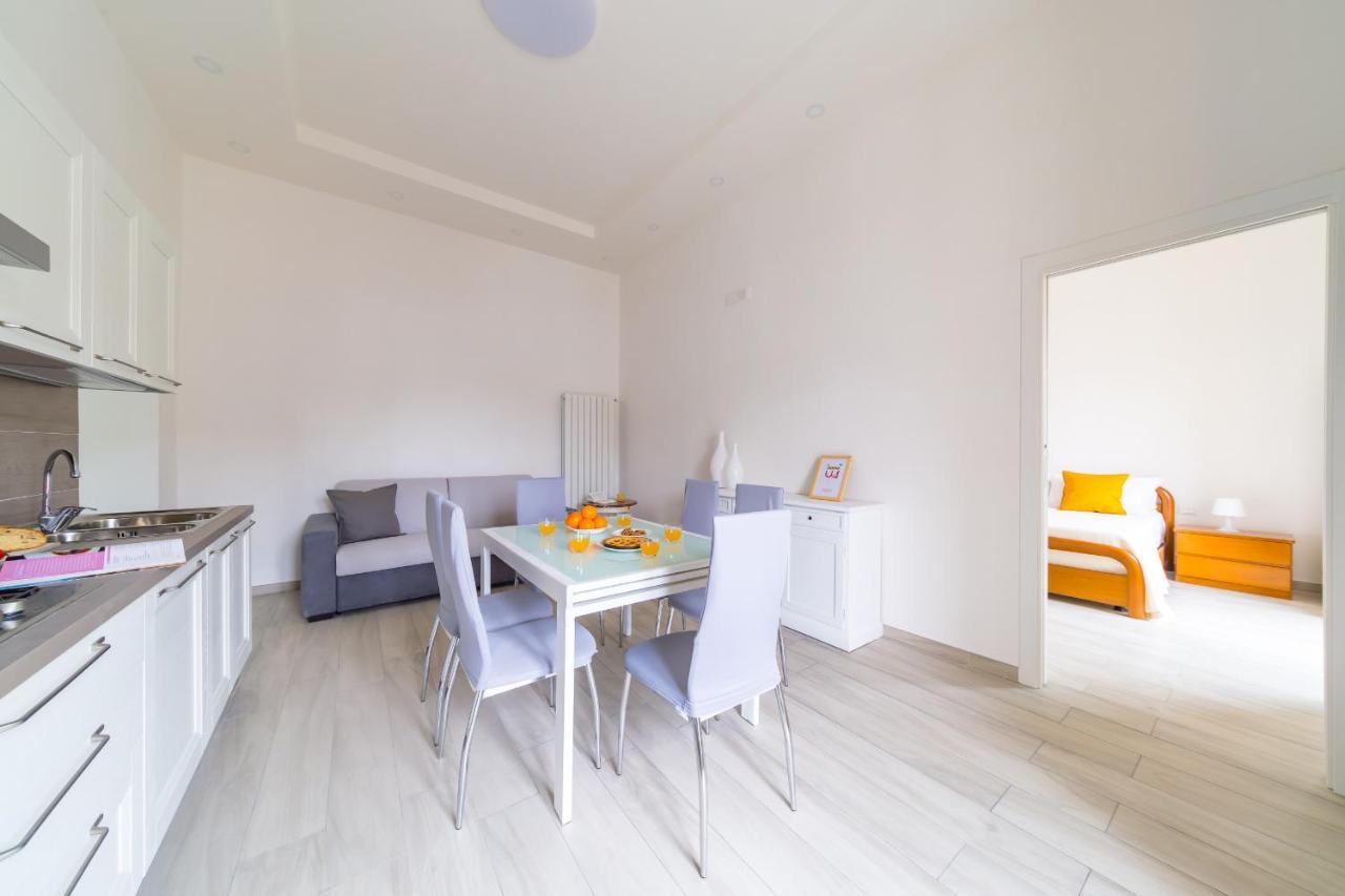 Chiara Modern Apartment By Wonderful Italy Naples Exterior photo