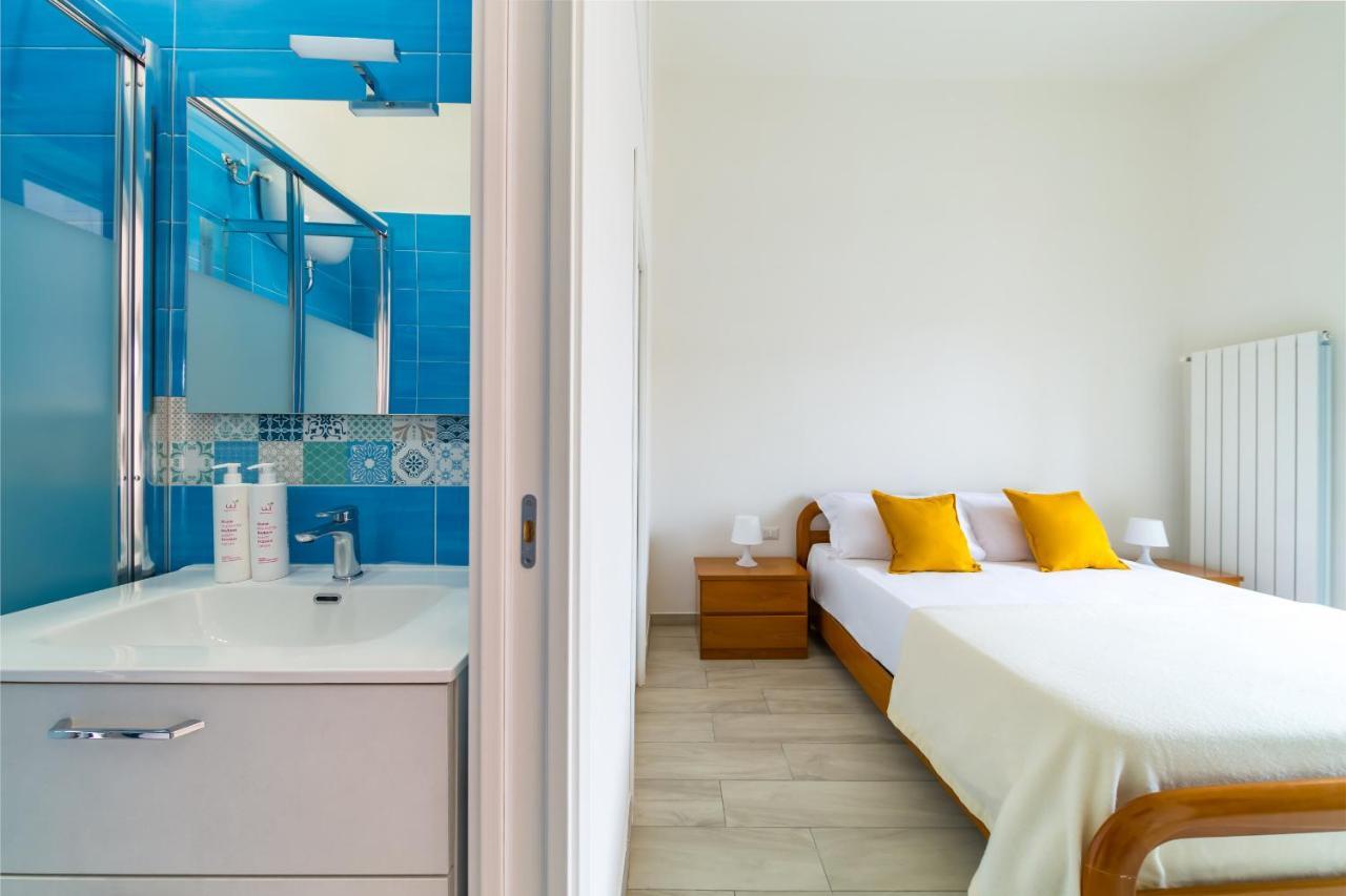 Chiara Modern Apartment By Wonderful Italy Naples Exterior photo